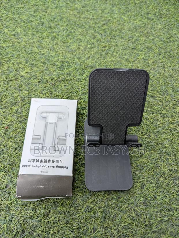 Folding Desktop Phone Holder · Photo 4