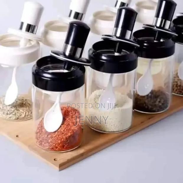Classic Spices Jar With Spoon photo 2