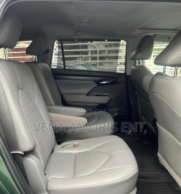 Toyota Highlander 2023 Green