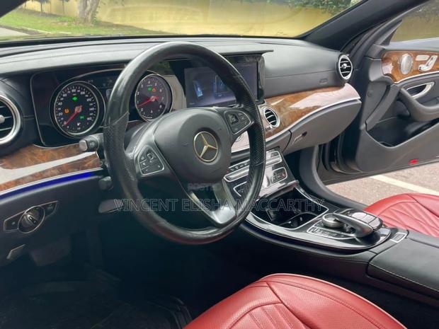 Mercedes-Benz E350 2020 Black