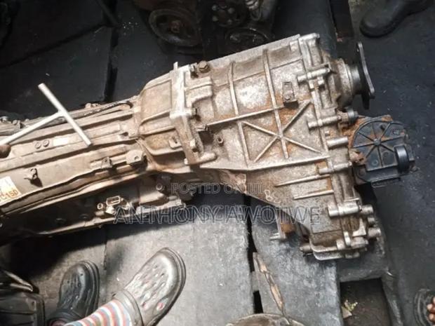 Tundra 5.7l (3ur) Complete Gearbox 17pins (15 + 2) Type