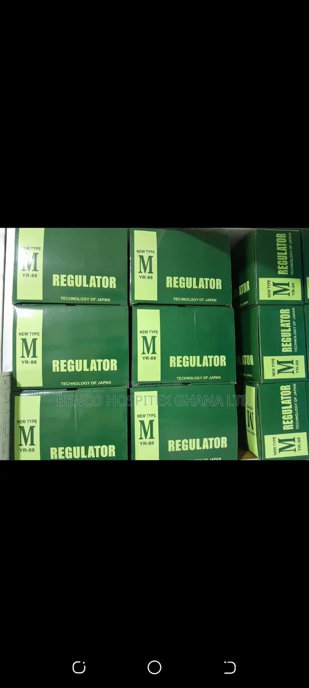 Oxygen Regulator · Photo 2