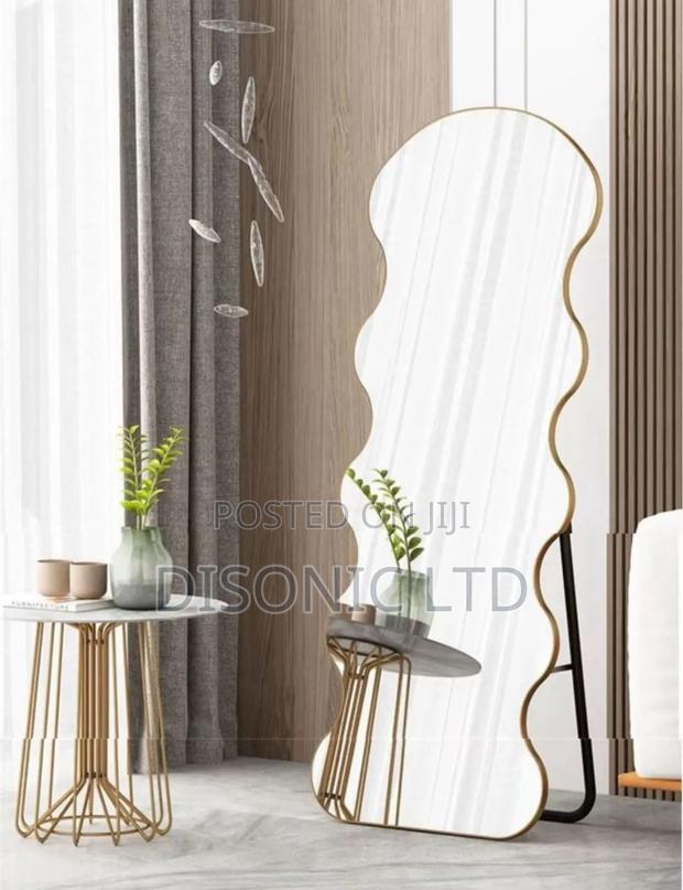 Big Size Stand Dressing Mirror · Photo 4
