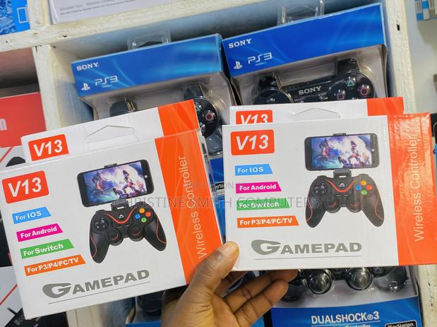 V13 Phone Game Pad
