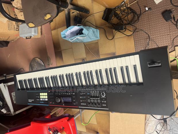 Roland Juno Ds88