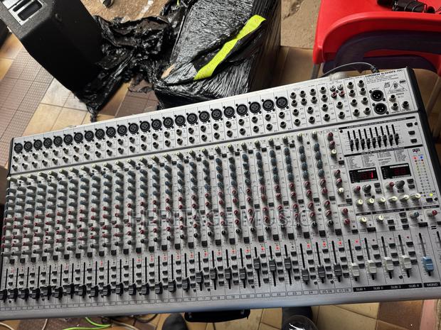 Behringer Eurodesk Sl3242 Fx Pro photo 2