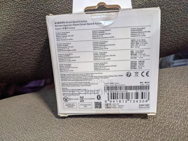Xiaomi Smart Band 8 Active photo 2