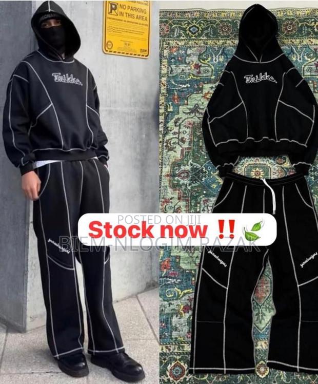 High Quality N Topmost Thick N Heavy Baggy Hoodie Top N Down