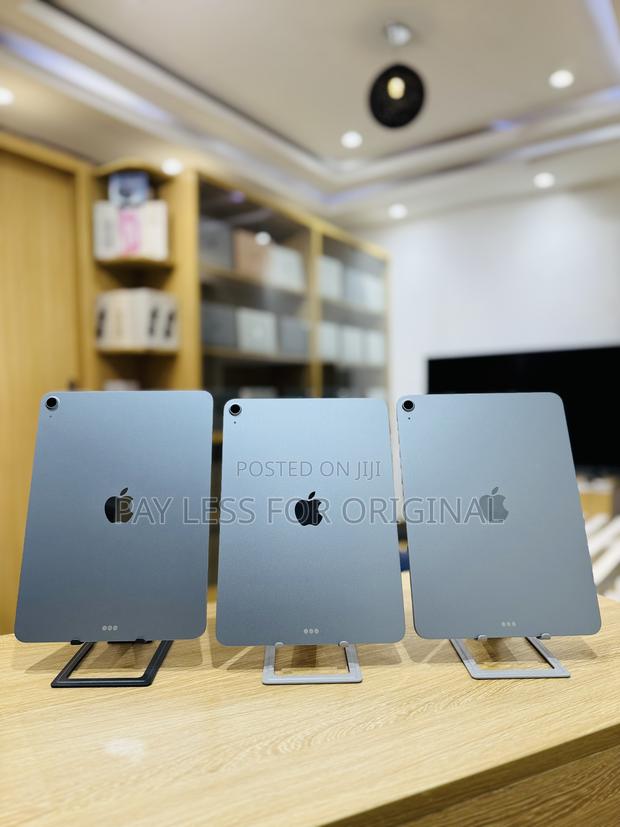 New Apple iPad Air 11 (2024) 128 GB Blue photo 11