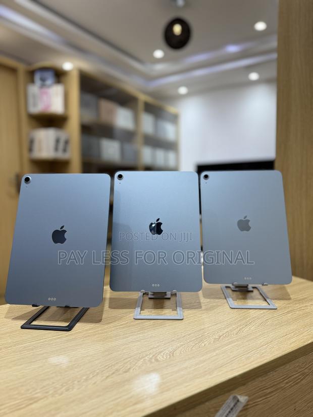 New Apple iPad Air 11 (2024) 128 GB Blue photo 6