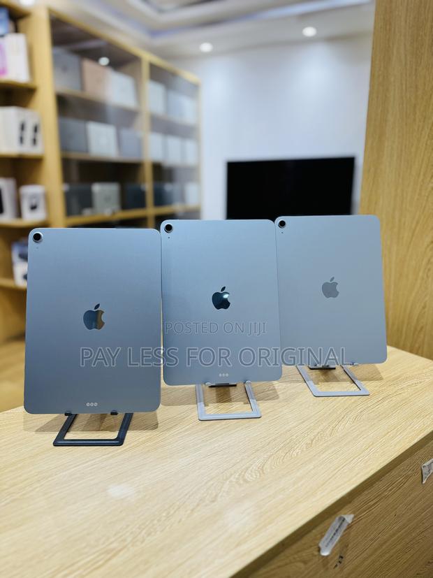 New Apple iPad Air 11 (2024) 128 GB Blue photo 9