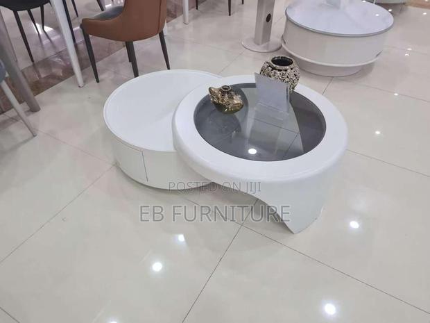 Center/ Coffee Table · Photo 3