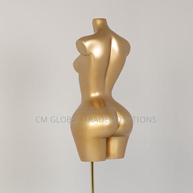 Fiberglas Mannequin