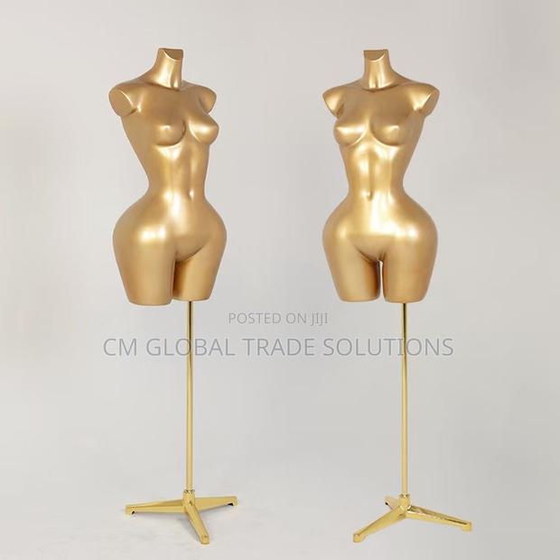 Fiberglas Mannequin photo 3