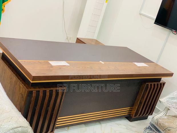 Executive Office Desk · Photo 2