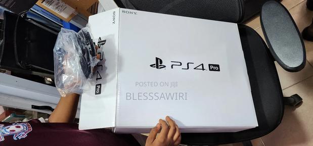 Usa Sony Ps4 Pro Console 1tb With Original Box Plus Cod Vanguard Cd photo 5