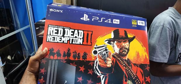 Usa Sony Ps4 Pro Console 1tb With Original Box Plus Cod Vanguard Cd photo 11
