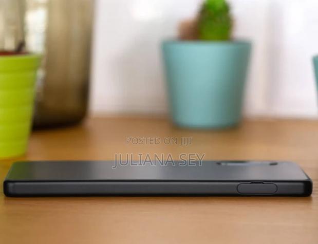 New Sony Xperia 10 IV 128 GB Black photo 2