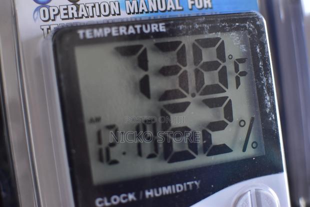 Thermometer/Hygrometer photo 2
