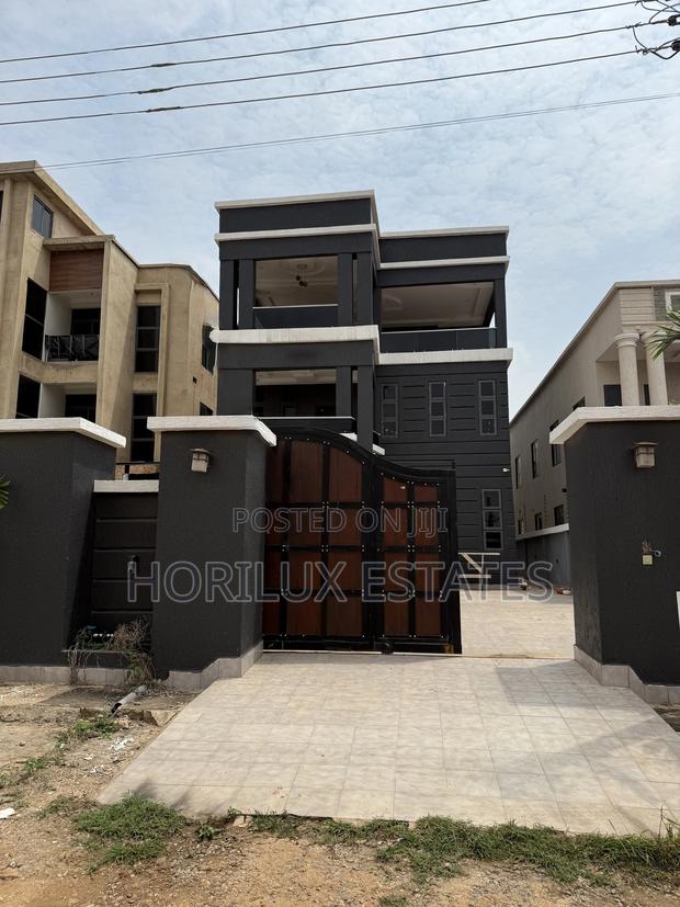 5bdrm Mansion in East Legon Hills for sale · Photo 3