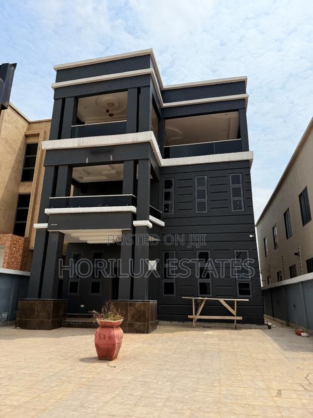 5bdrm Mansion in East Legon Hills for sale · Photo 1