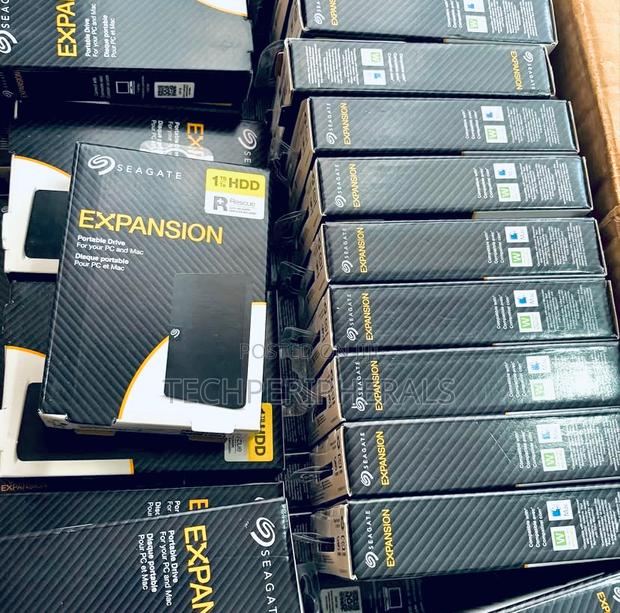 1tb Seagate Expansion Hard Drive · Photo 4