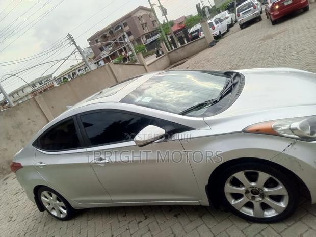 Hyundai Elantra Limited Sedan FWD (1.8L 4cyl 6A) 2013 Gray photo 3