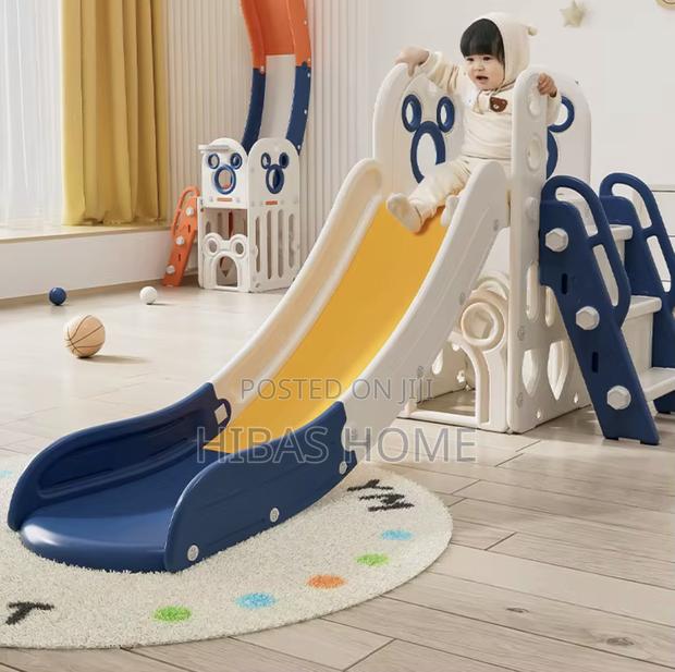 Mickey Mouse Slide Playhouse 180*76*94 photo 2