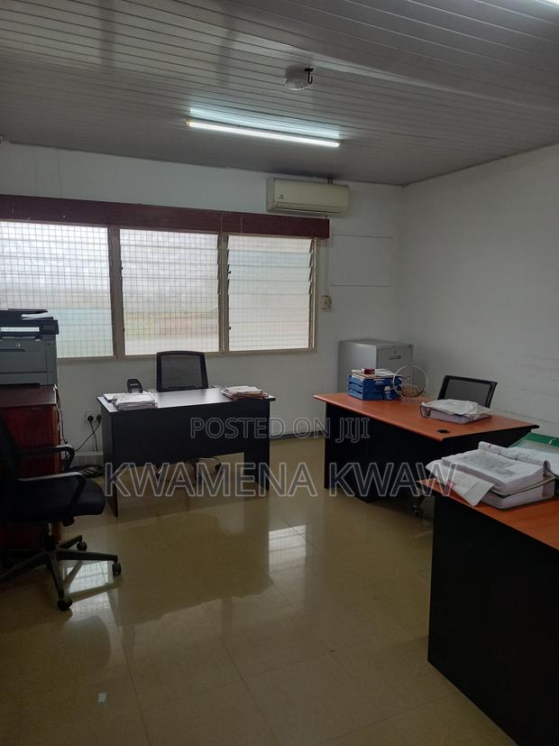 Office Complex Near Takoradi Airport · Photo 4