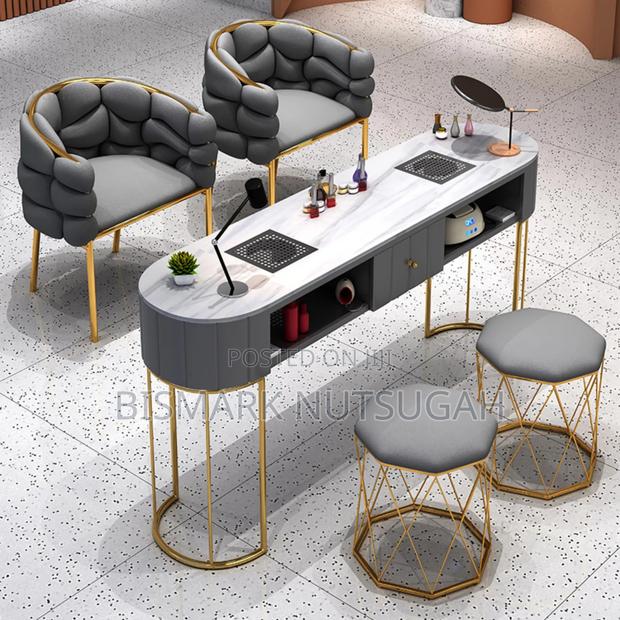 Beauty Salon Manicure Table photo 2