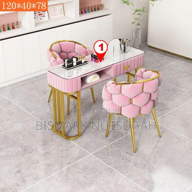 Beauty Salon Manicure Table photo 6