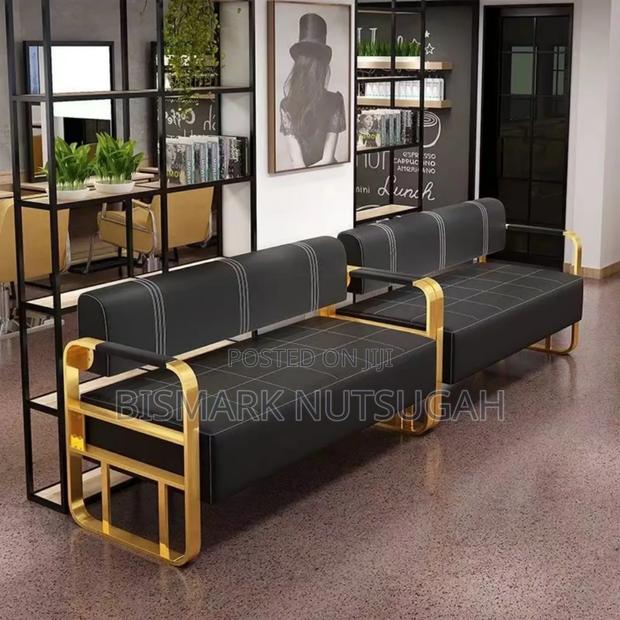 Beauty Salon Barbershop Waiting Chair photo 2