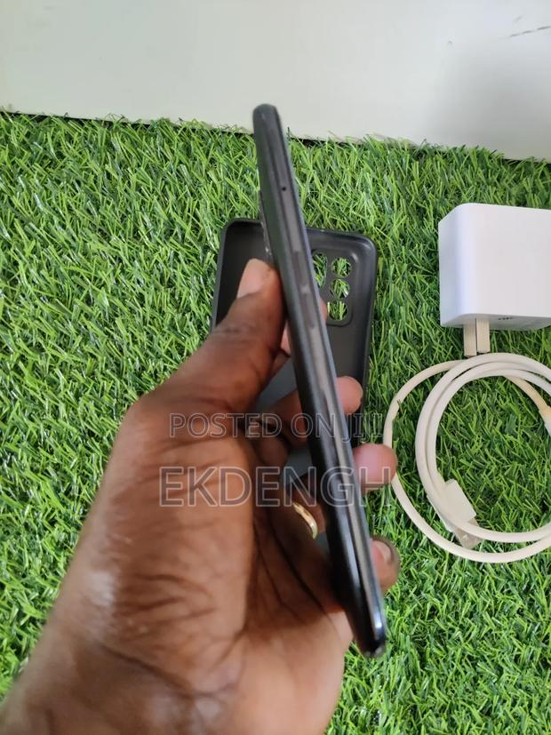 Oppo Reno6 Z 128 GB Gray photo 3