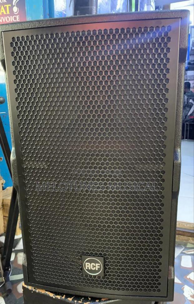 RCF Tt-12a 12inches Active Professional Speaker · Photo 3