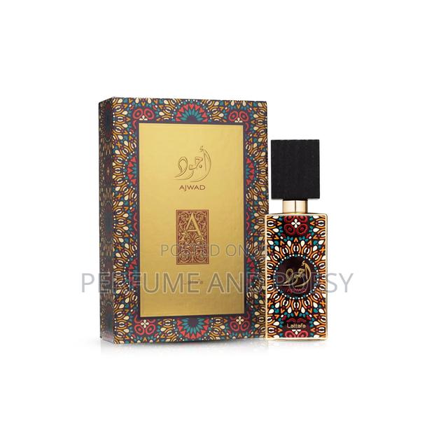 Ajwad by Lattafa · Photo 4