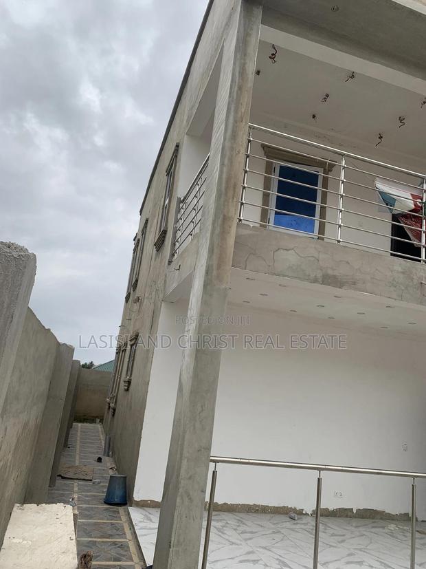 3bdrm House in Lasisi And Christ, Amasaman for sale · Photo 2