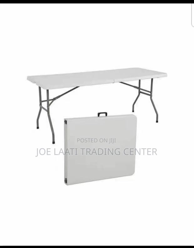 8-Seater Foldable Table photo 2