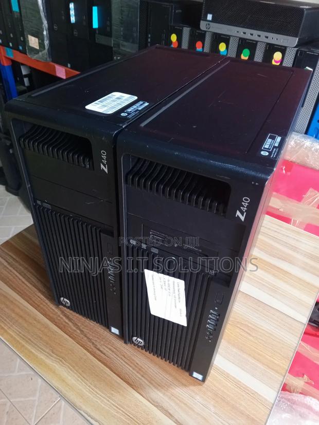 Desktop Computer HP Z440 24GB Intel Xeon SSD 512GB
