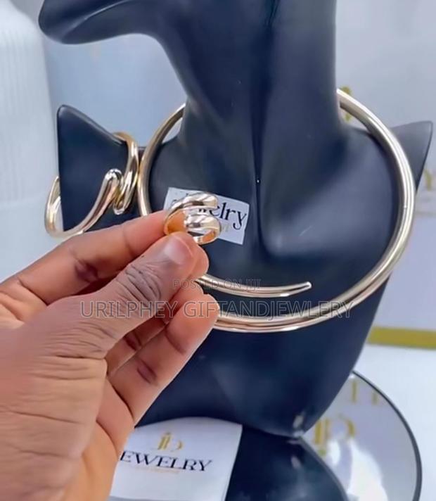 Luxury Ladies Jewelry Set