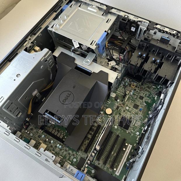 Desktop Computer Dell Precision 5820 32GB Intel Xeon HDD 500GB photo 4