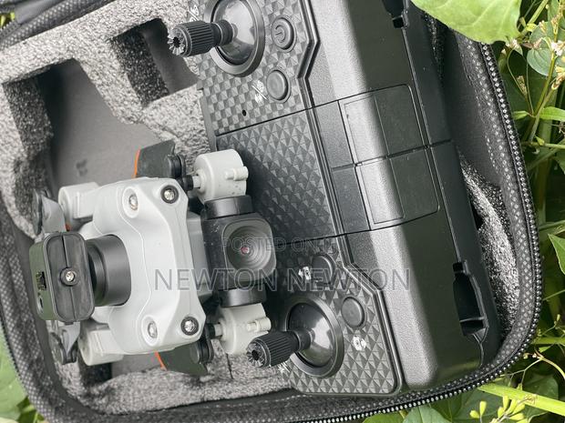 Obstacle Avoidance Drone Camera · Photo 1