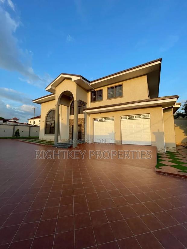 6bdrm Mansion in Rightkey, Kumasi Metropolitan for sale · Photo 1