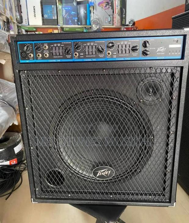 Peavey Kb 500 Keyboard Combo Amplifier. · Photo 2