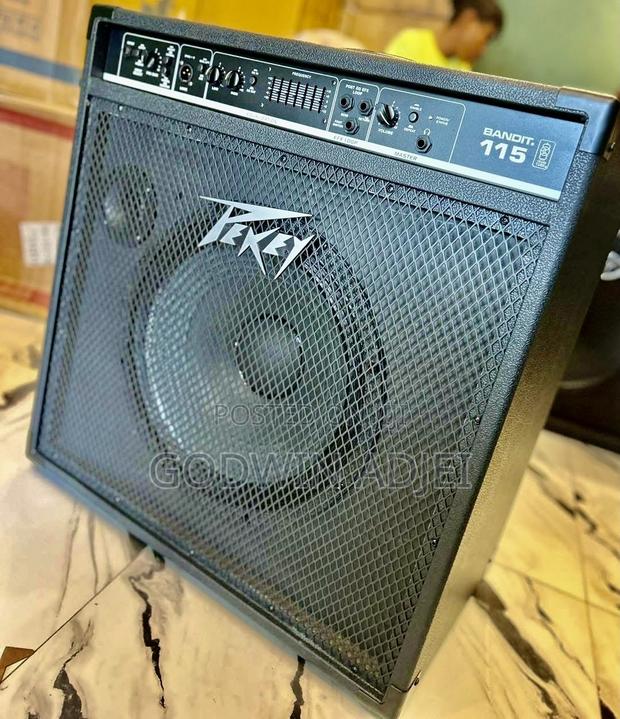 Bandit 115 Bass Combo