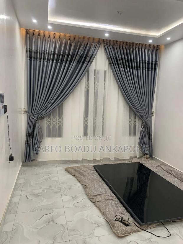 Sarfo Curtains Decor · Photo 3
