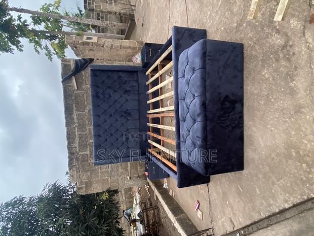 Style Queen Size Bed Frame With Side Drawers and Ottoman