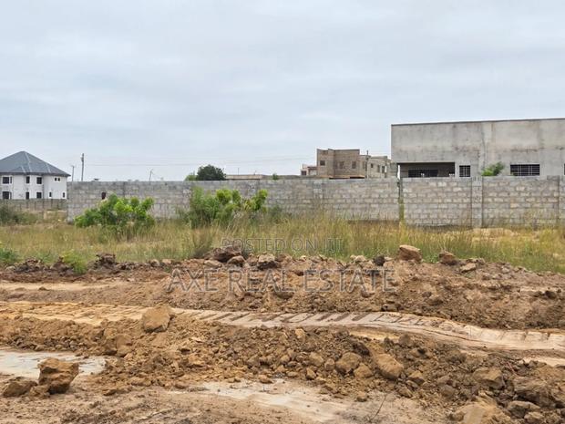 Clean Registered Lands - Prampram Beach Lane · Photo 4
