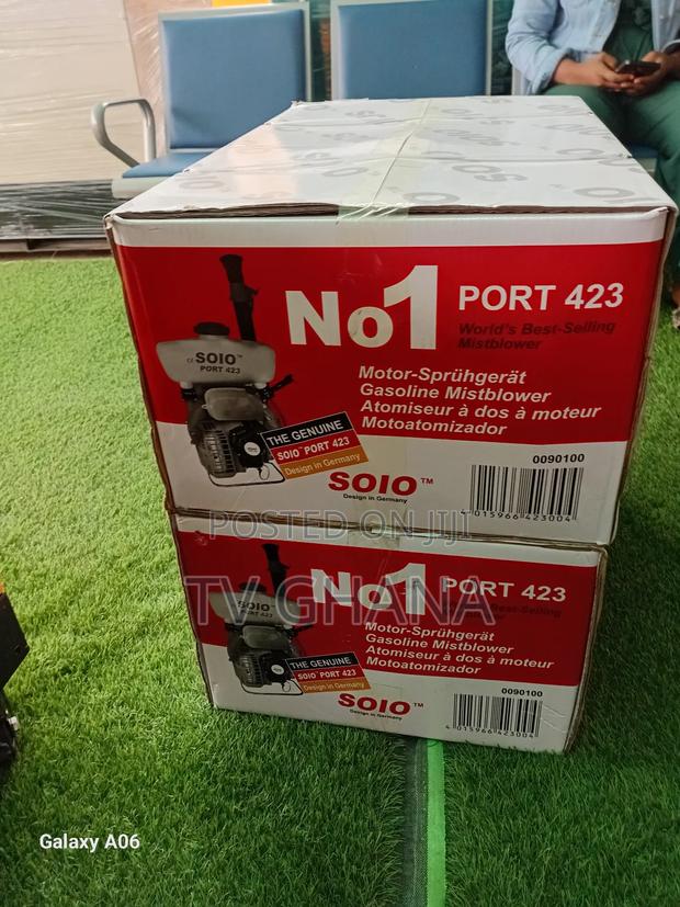 Spray Like a Pro the Genuine Spray Like a Pro With Solo Port · Photo 2