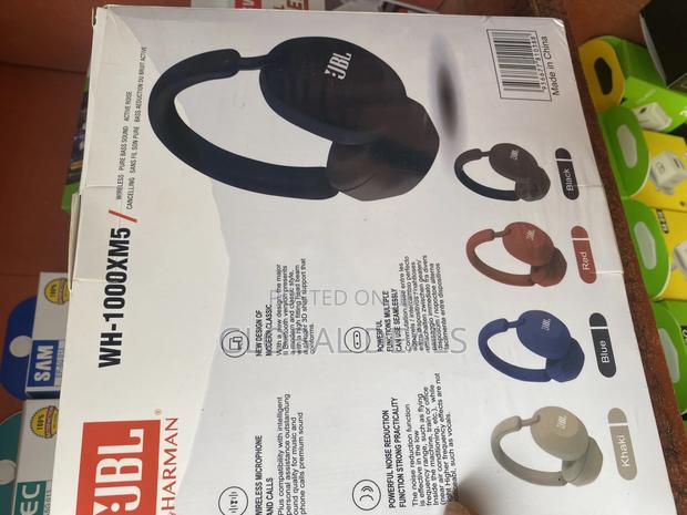 JBL Wireless/Bluetooth Headphones photo 2
