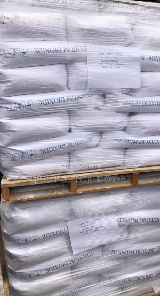 White Iron Oxide Color Pigment Available at Wholesale Prices · Photo 2